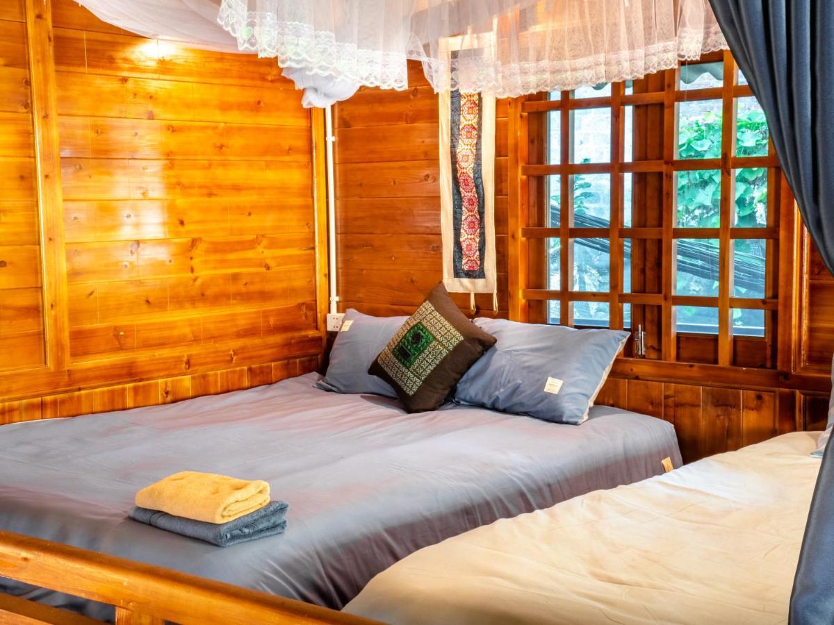 Wild Apple Homestay Sapa Exterior photo